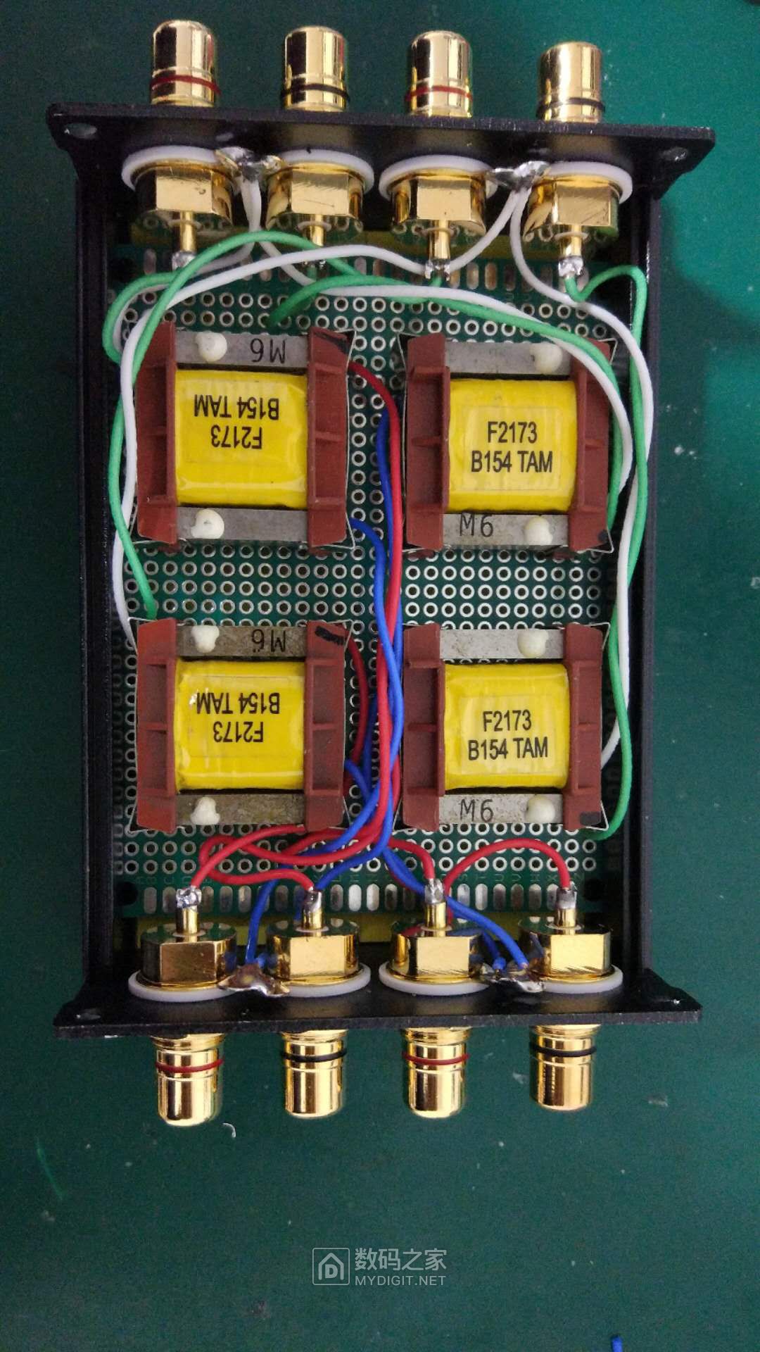 diy一个车用四声道音频隔离器