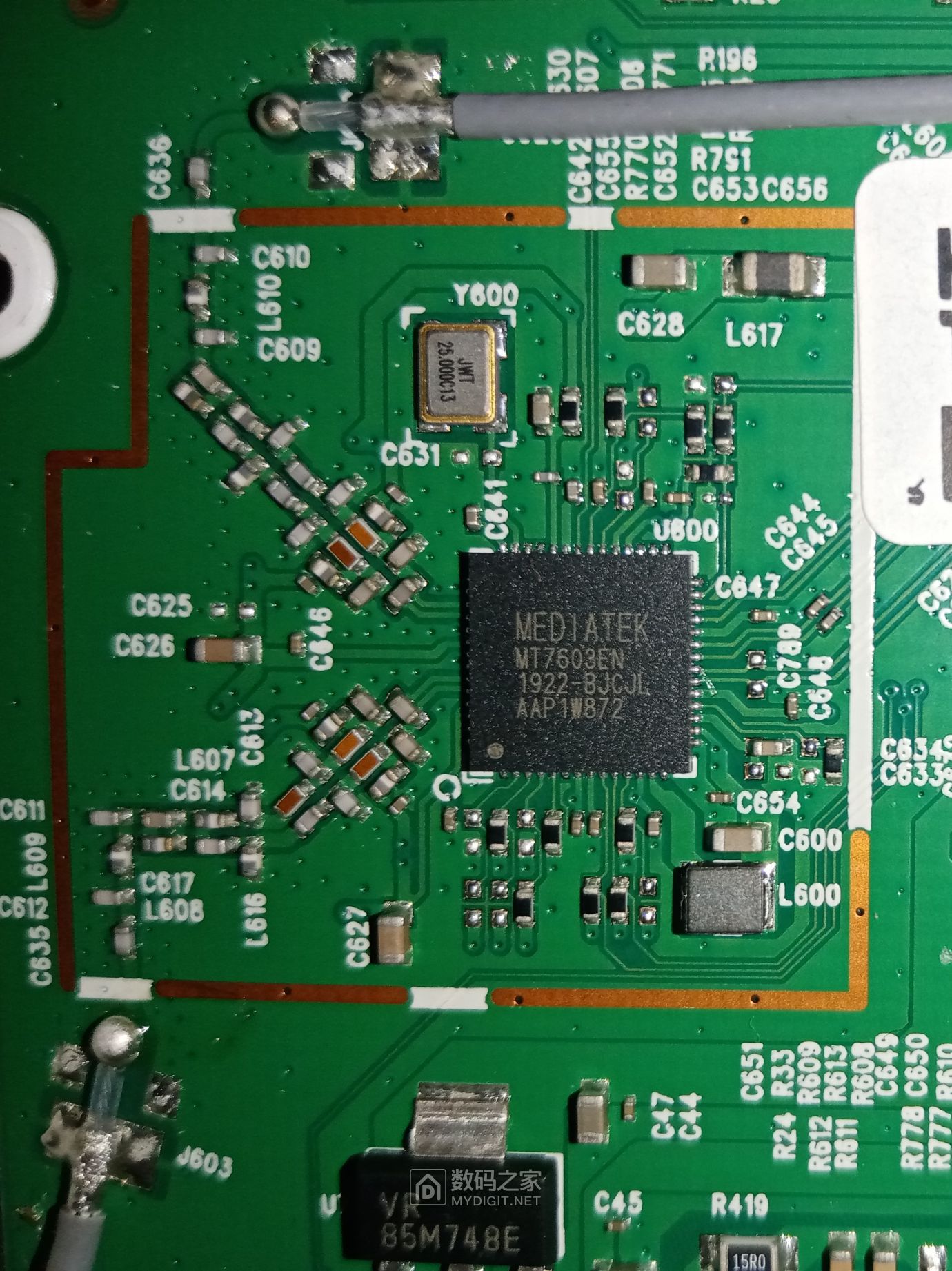 一次性扒皮--移动光猫gm220-s全站首个完整拆解 - 拆机乐园 数码之家