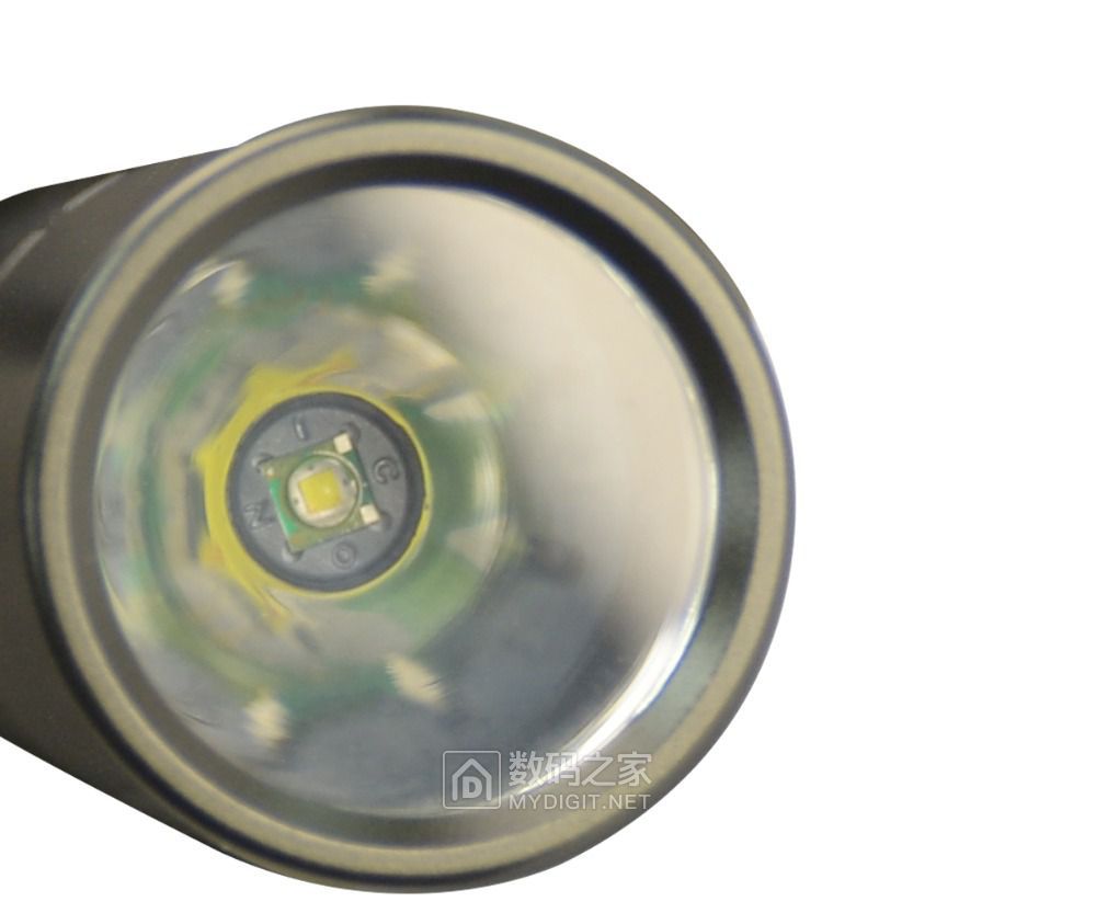 WILDTRAIL-Cree-LED-EDC-linterna-18650-linterna-de-Flash-impermeable-para-camping (2).jpg