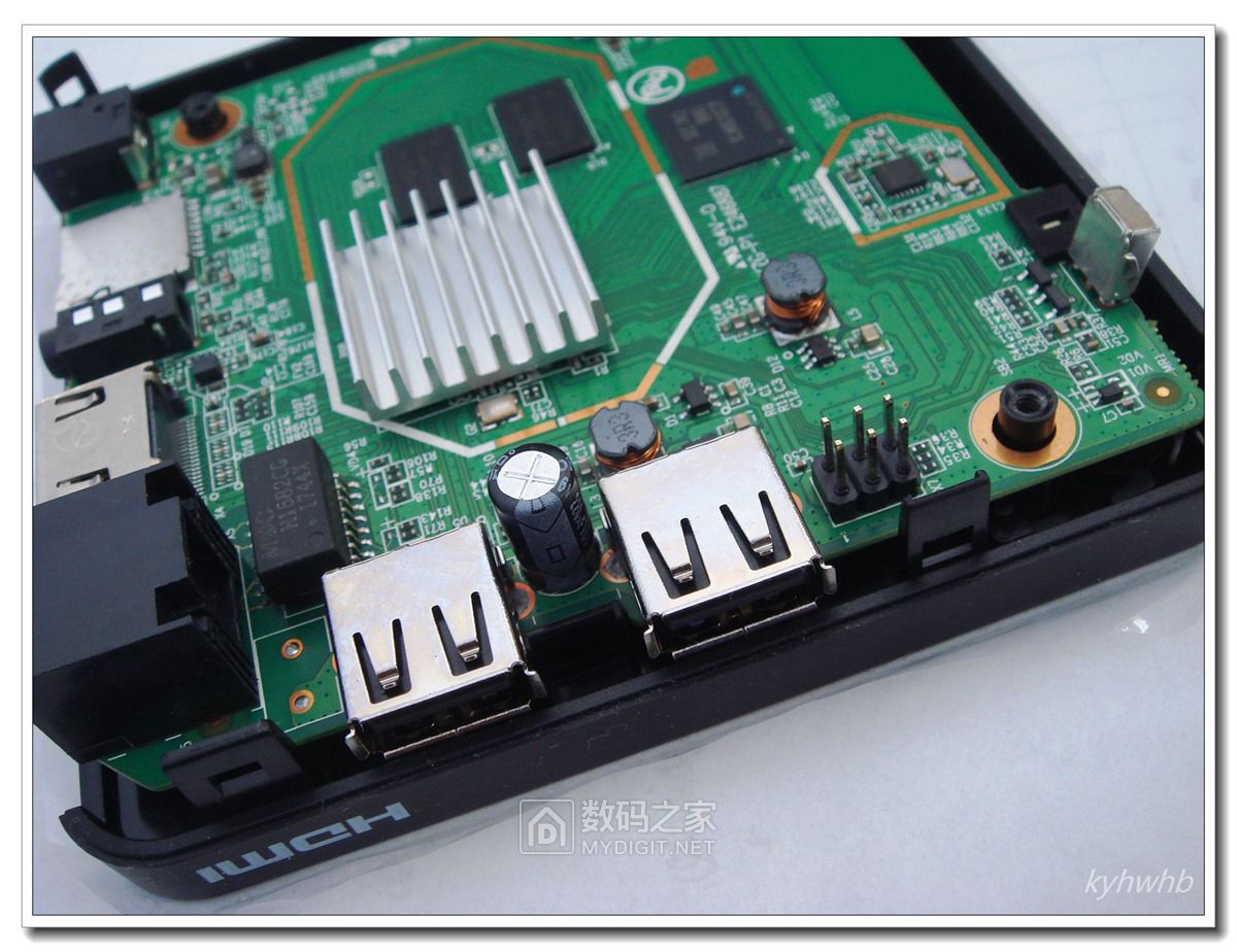 中兴zxv10b860av212电视机顶盒拆机简测