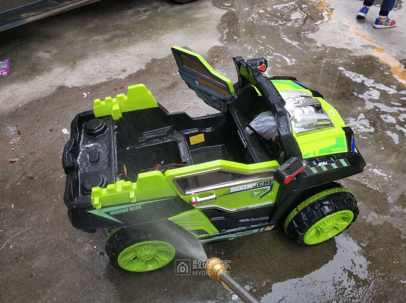 拆解维修12v儿童玩具车控制器