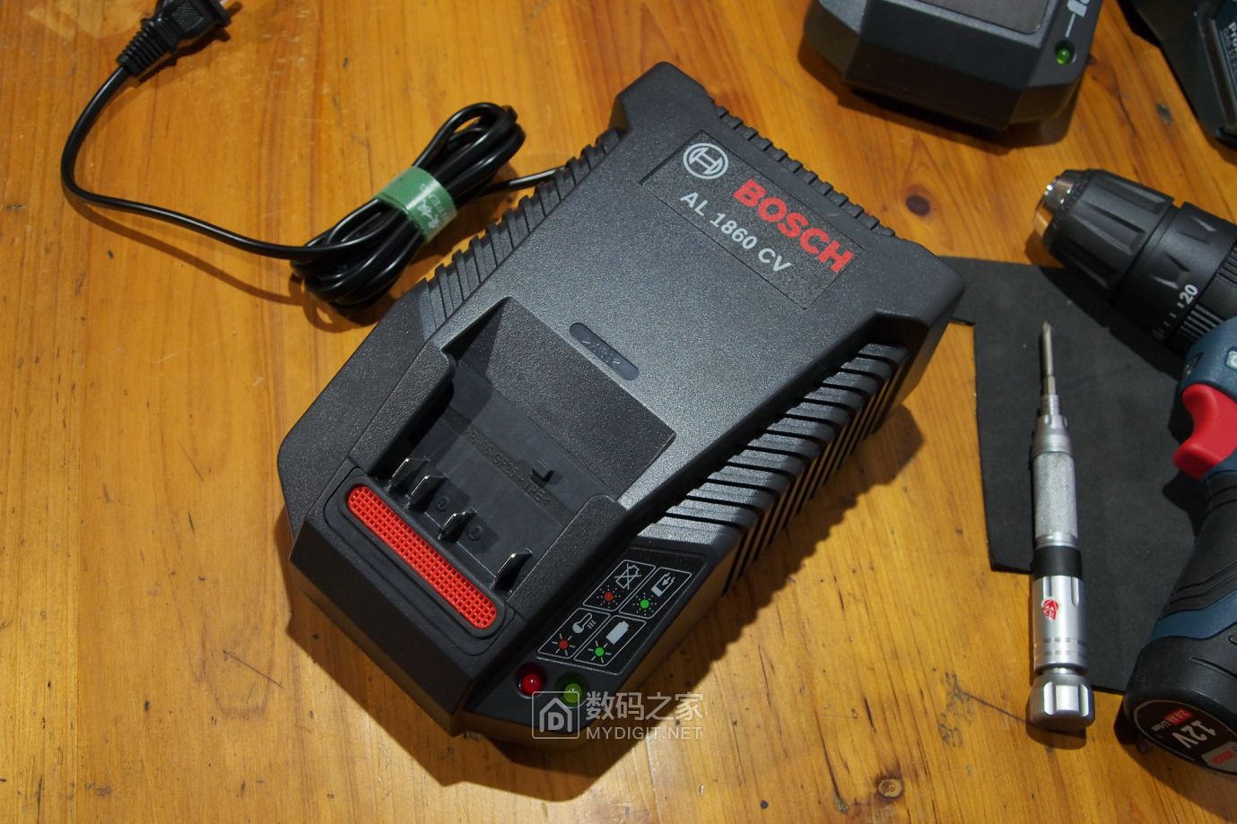 拆解三款博世充电器拆解图gal12v40al1820cval1860cv