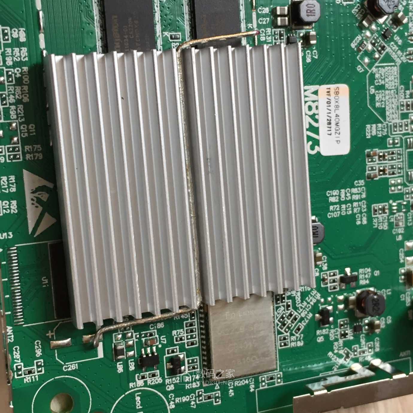 cm2012电视盒刷机后换散热片