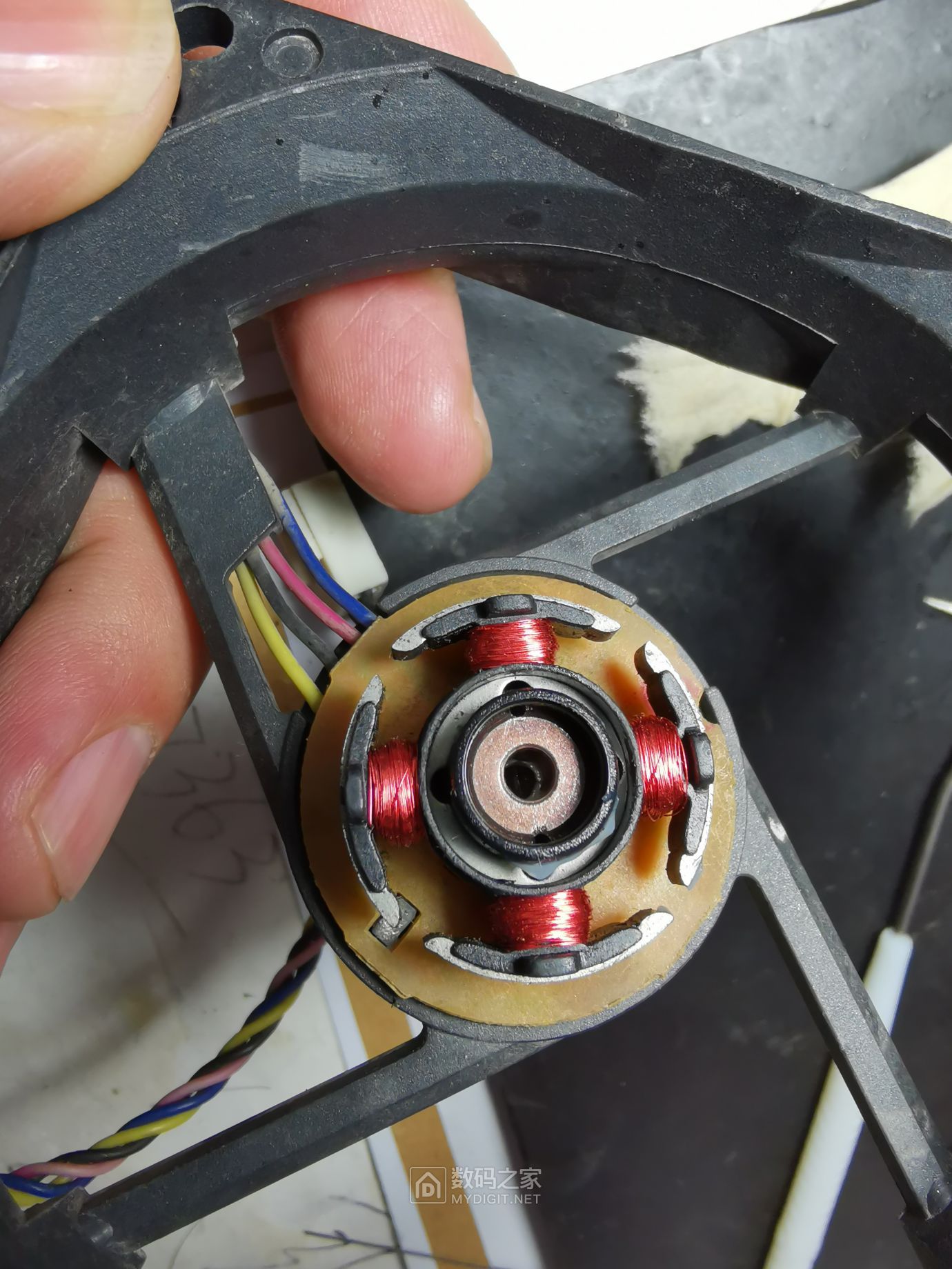 avc液压轴承风扇ds08025r12up059