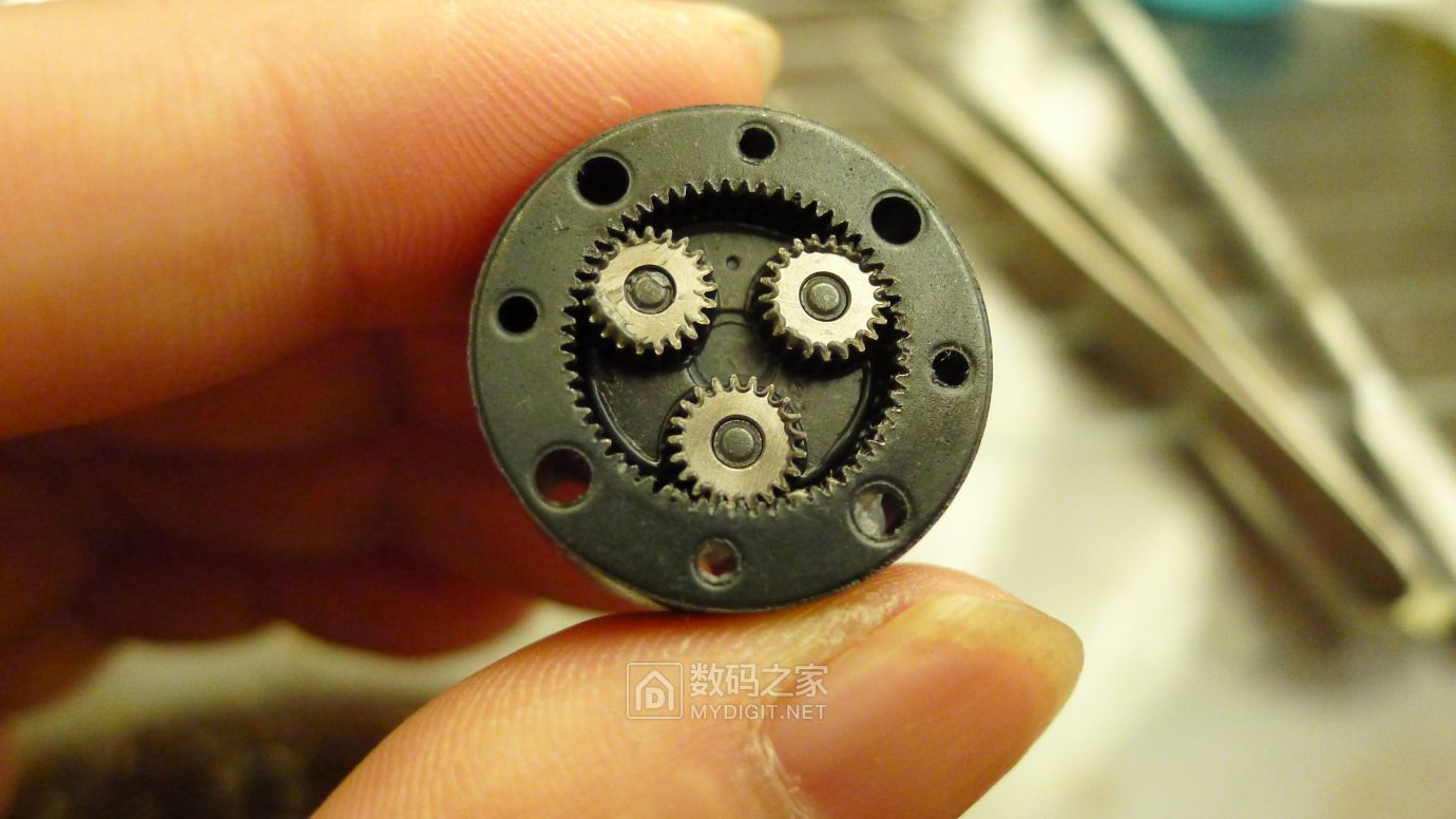 拆解直流减速电机波箱