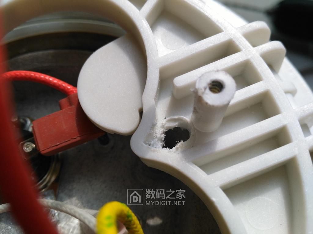 电热水壶发热盘的焊接图片