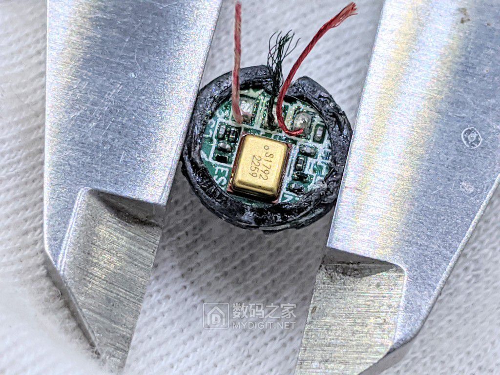 华为降噪耳机3拆解cmq3 较新版本