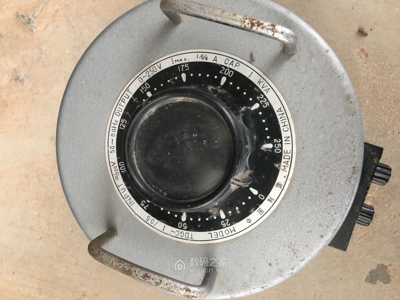 电源老式0250调压器