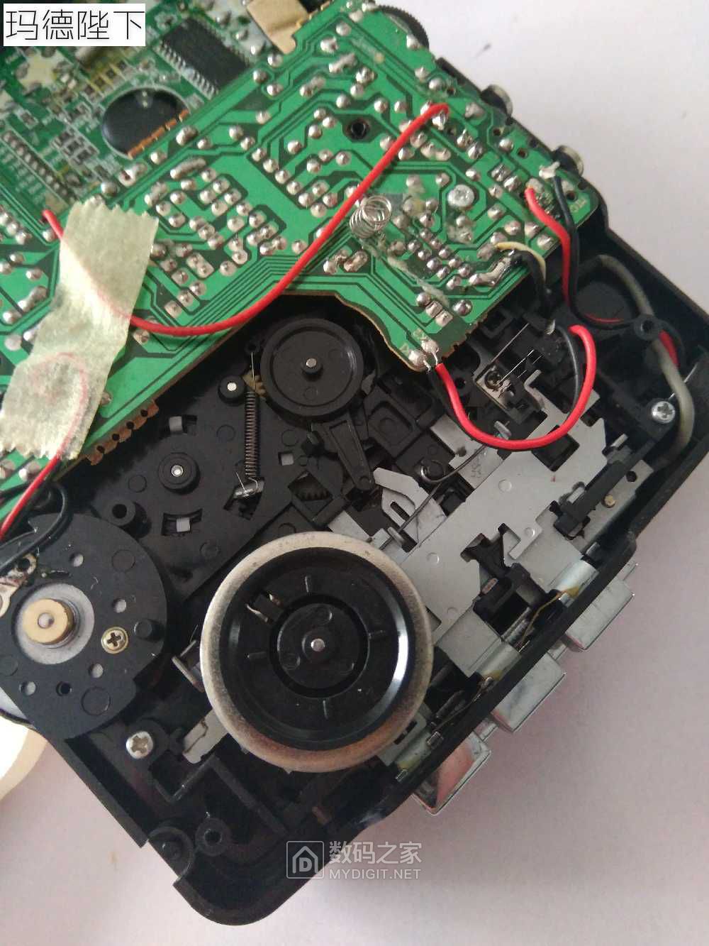 拆解小霸王倚天e709磁带复读机