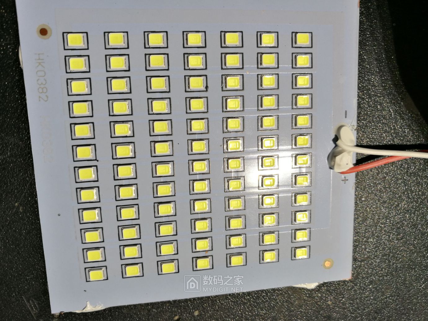 50wled投影灯到手无用出运费送出