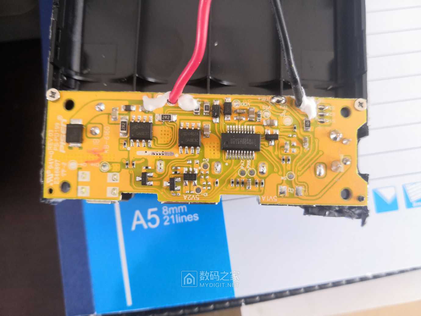 菜刀大法拆品胜LCD电库20000充电宝（Pisen TS-D199） - 拆机乐园 数码之家