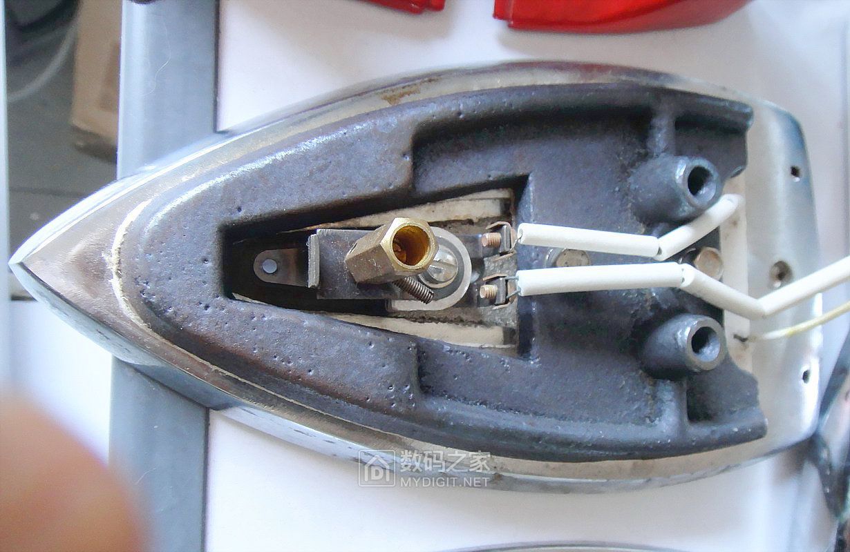 老式电熨斗内部接线图图片