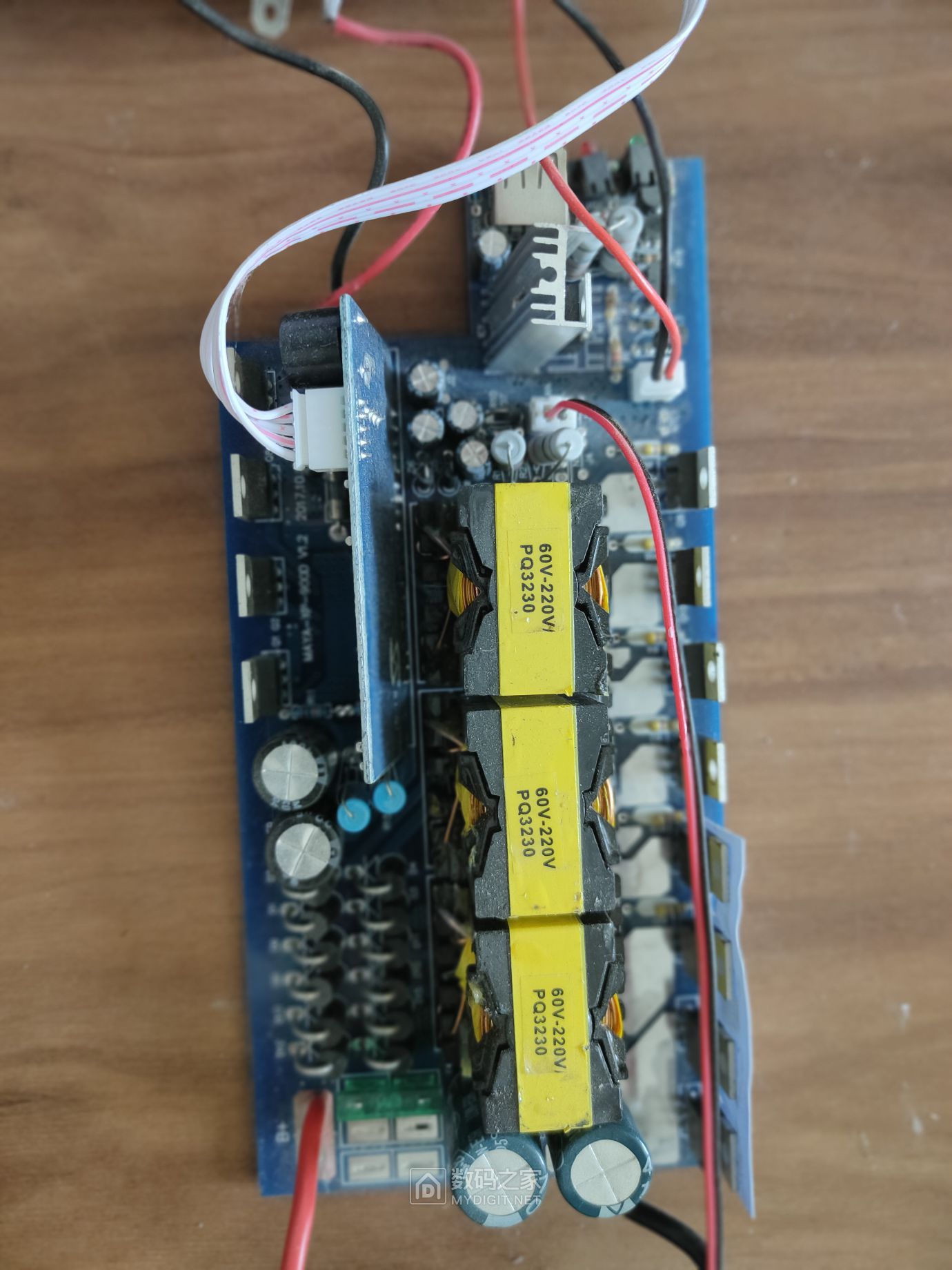 跟风拆个腾达通60v2200w逆变器