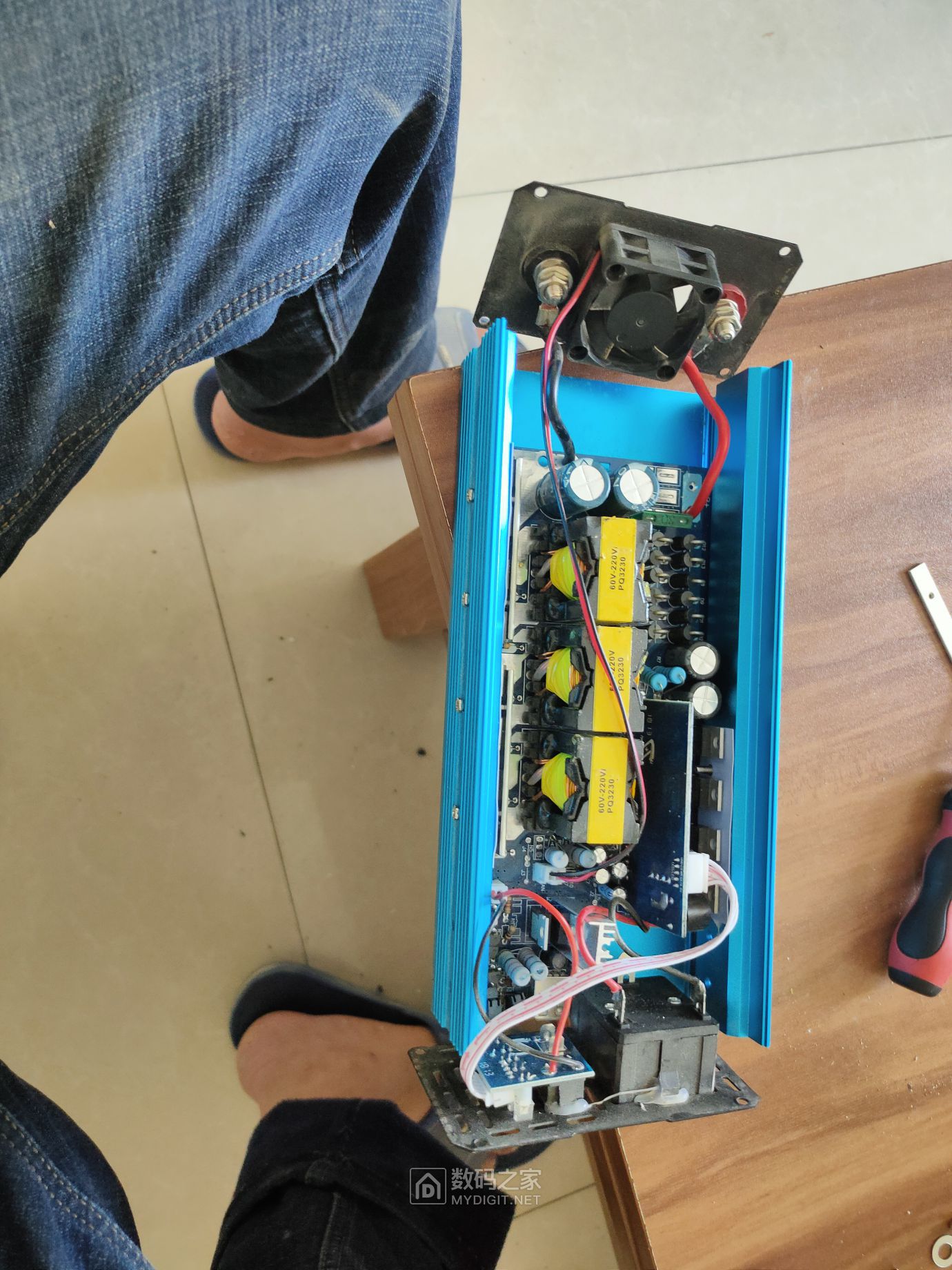 跟风拆个腾达通60v2200w逆变器