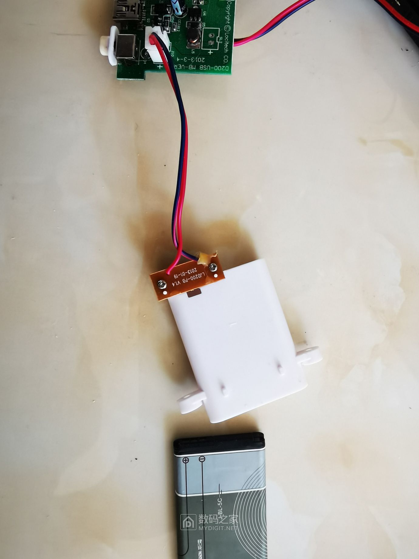 朗技d200蓝牙音箱拆解locitechibox