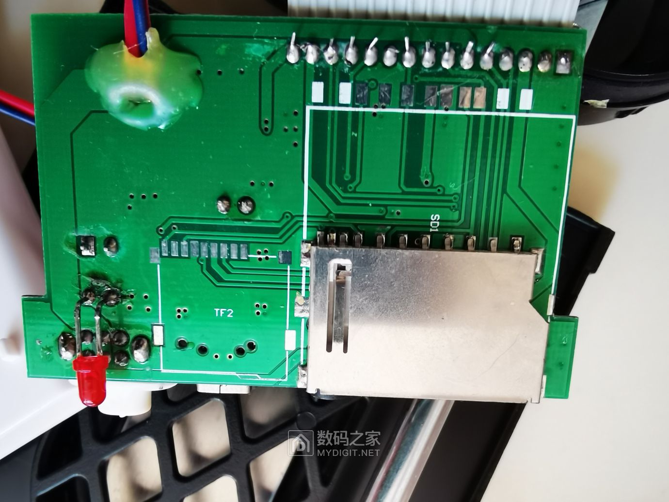 朗技d200蓝牙音箱拆解(locitech ibox)