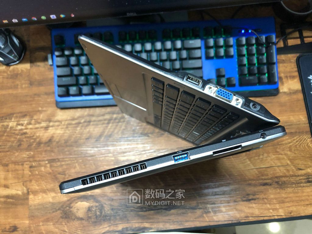 富士通q702二合一平板电脑