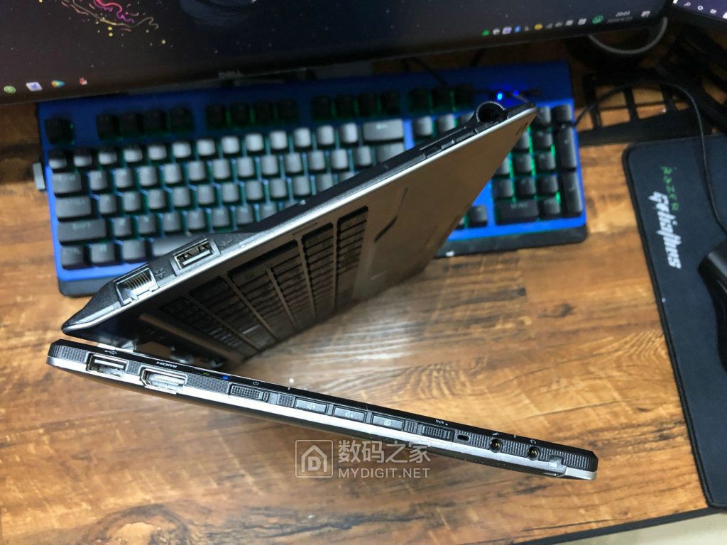 富士通q702二合一平板电脑