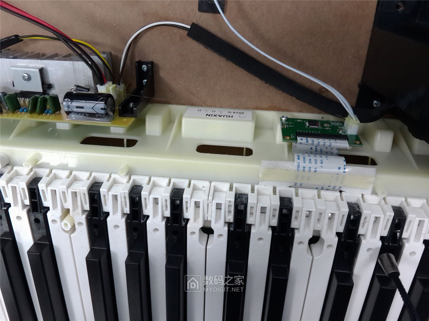 rolandmp100wh乐兰电子钢琴拆解