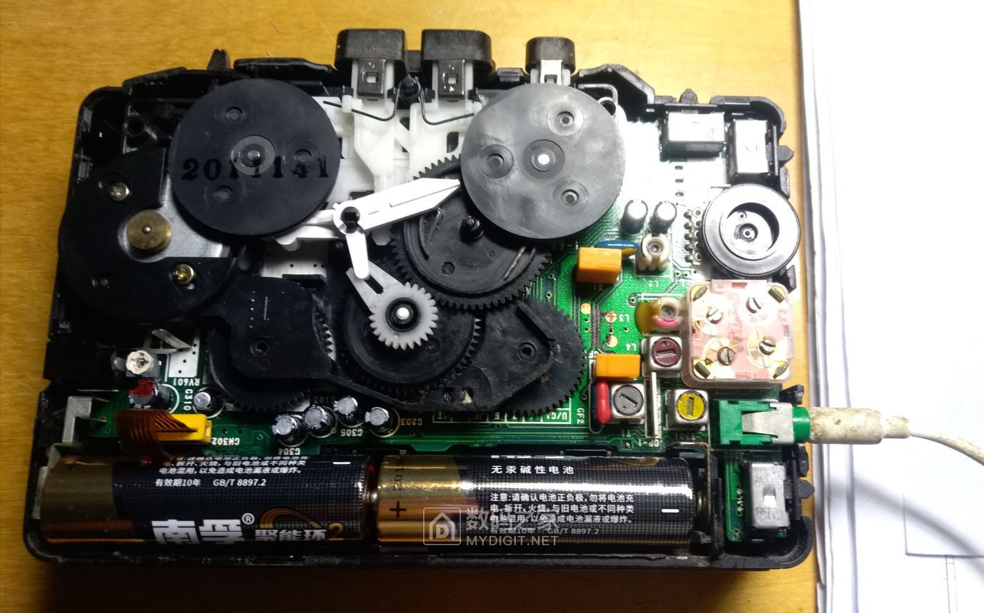 收音机工作正常，声音悦耳