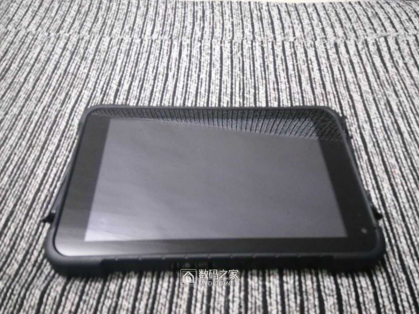 225908f8fttk8pv9k7i89k.jpg