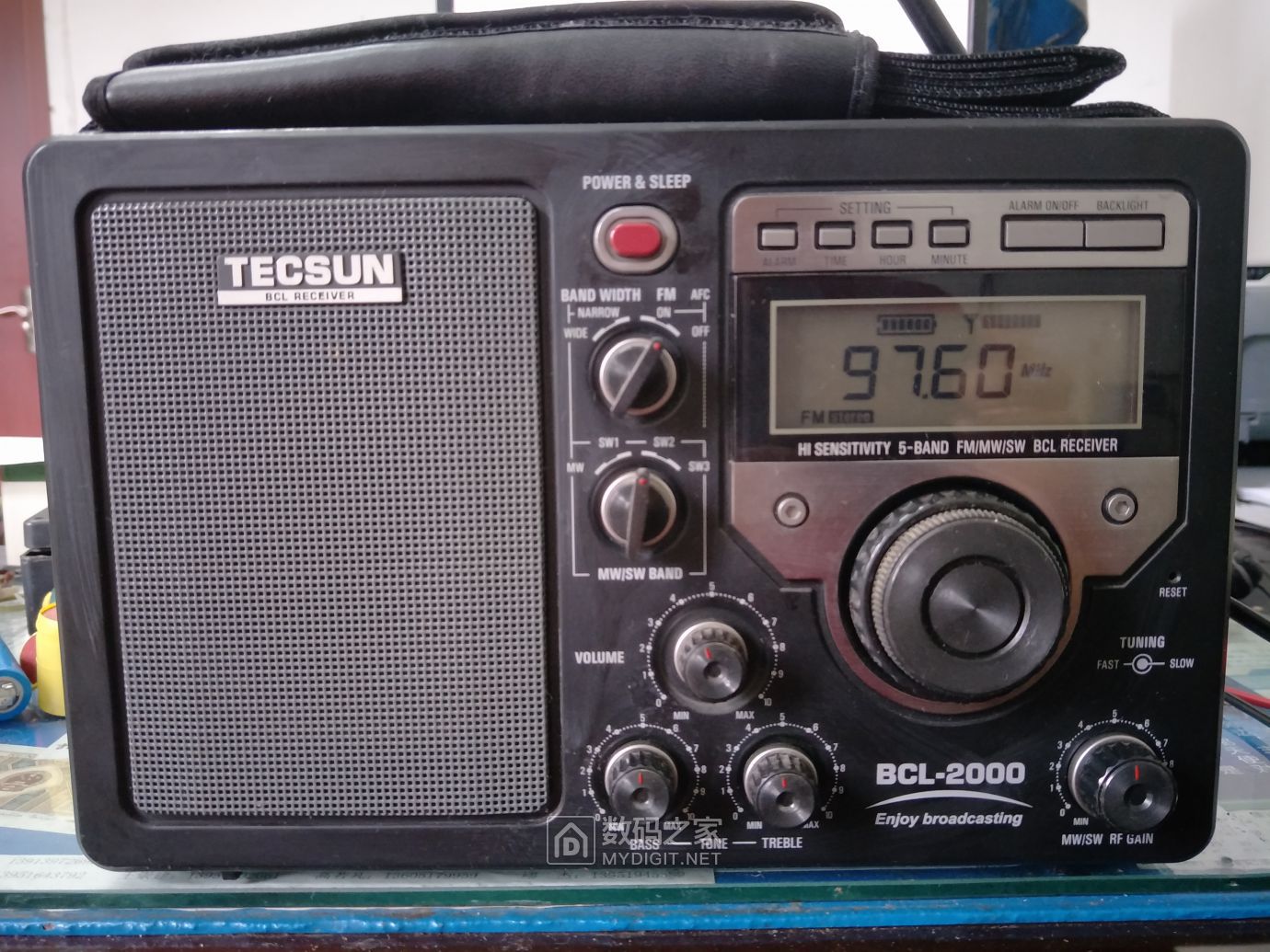 德生bcl2000收音机不开机拆解检修