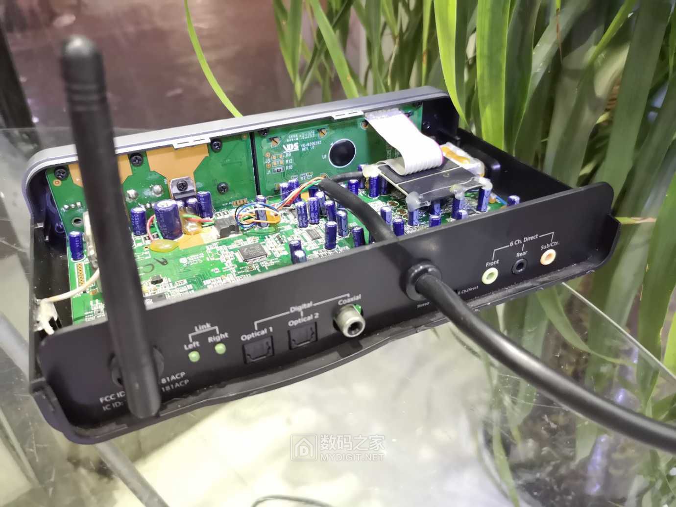 拆解罗技z5500美版解码器