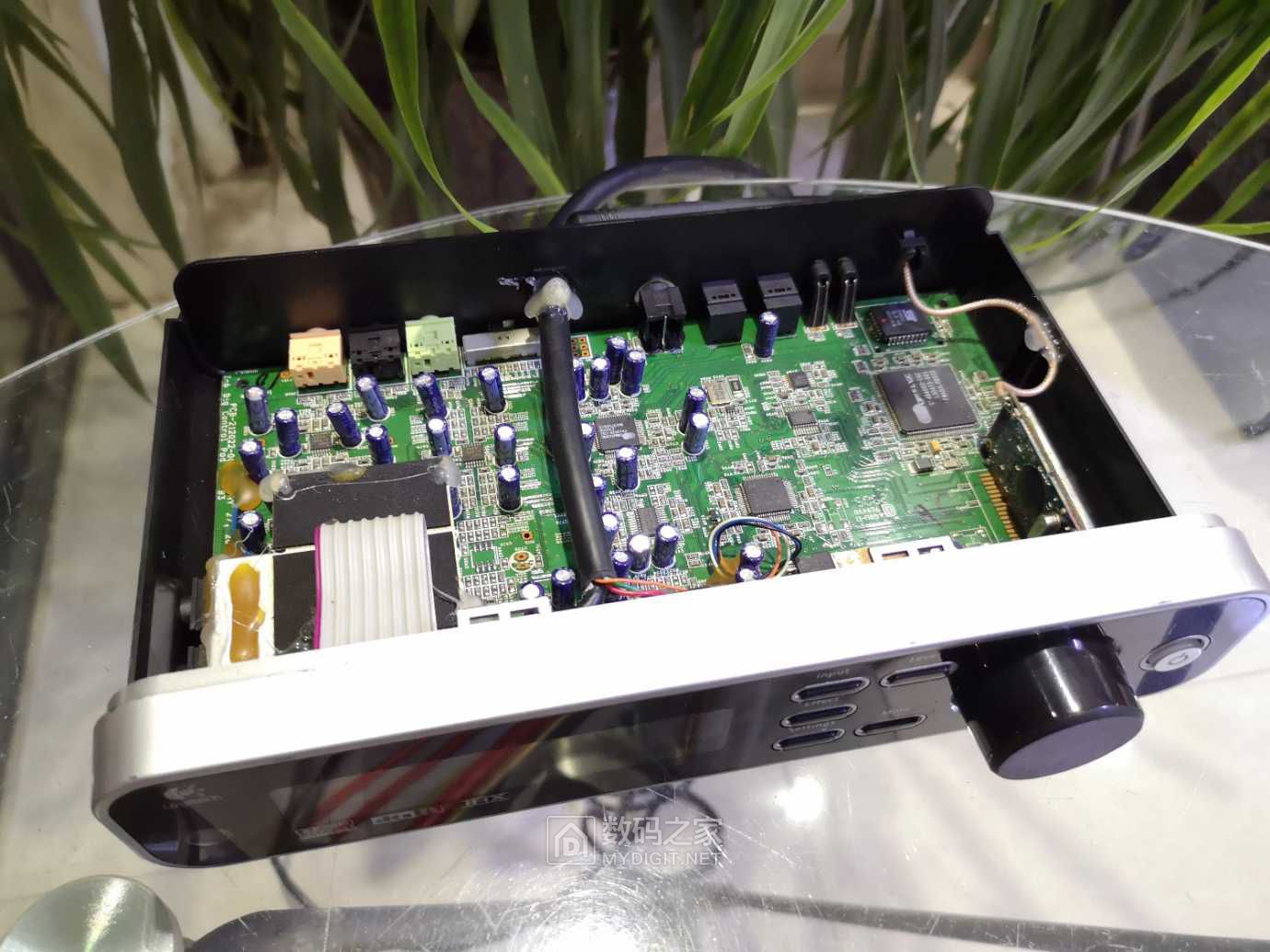 拆解罗技z5500美版解码器