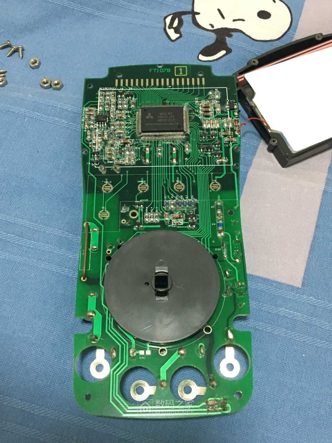 费斯泰克faithtech168万用表简单拆解