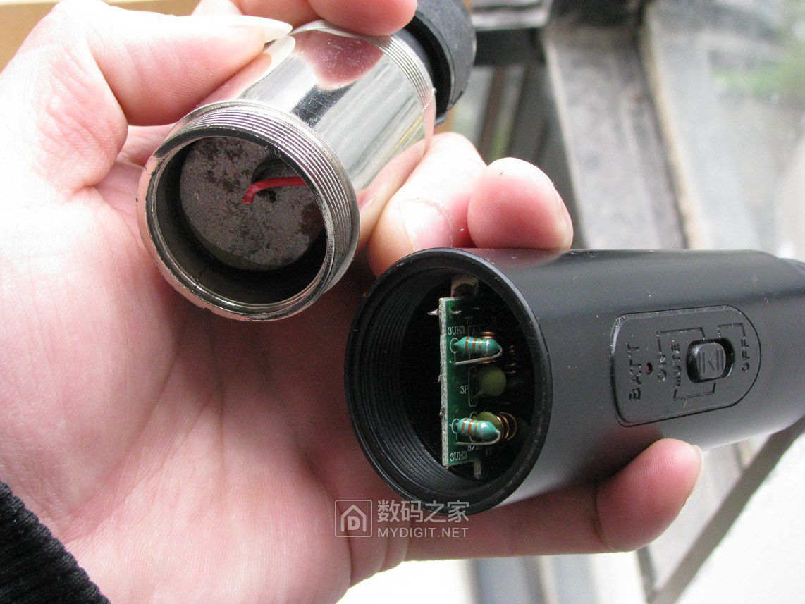 拆解一只无线话筒