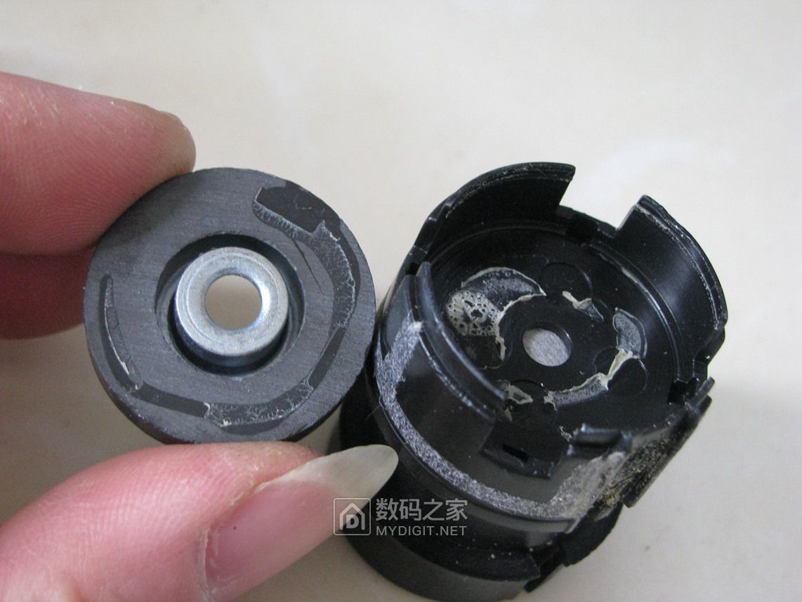 拆解一只无线话筒