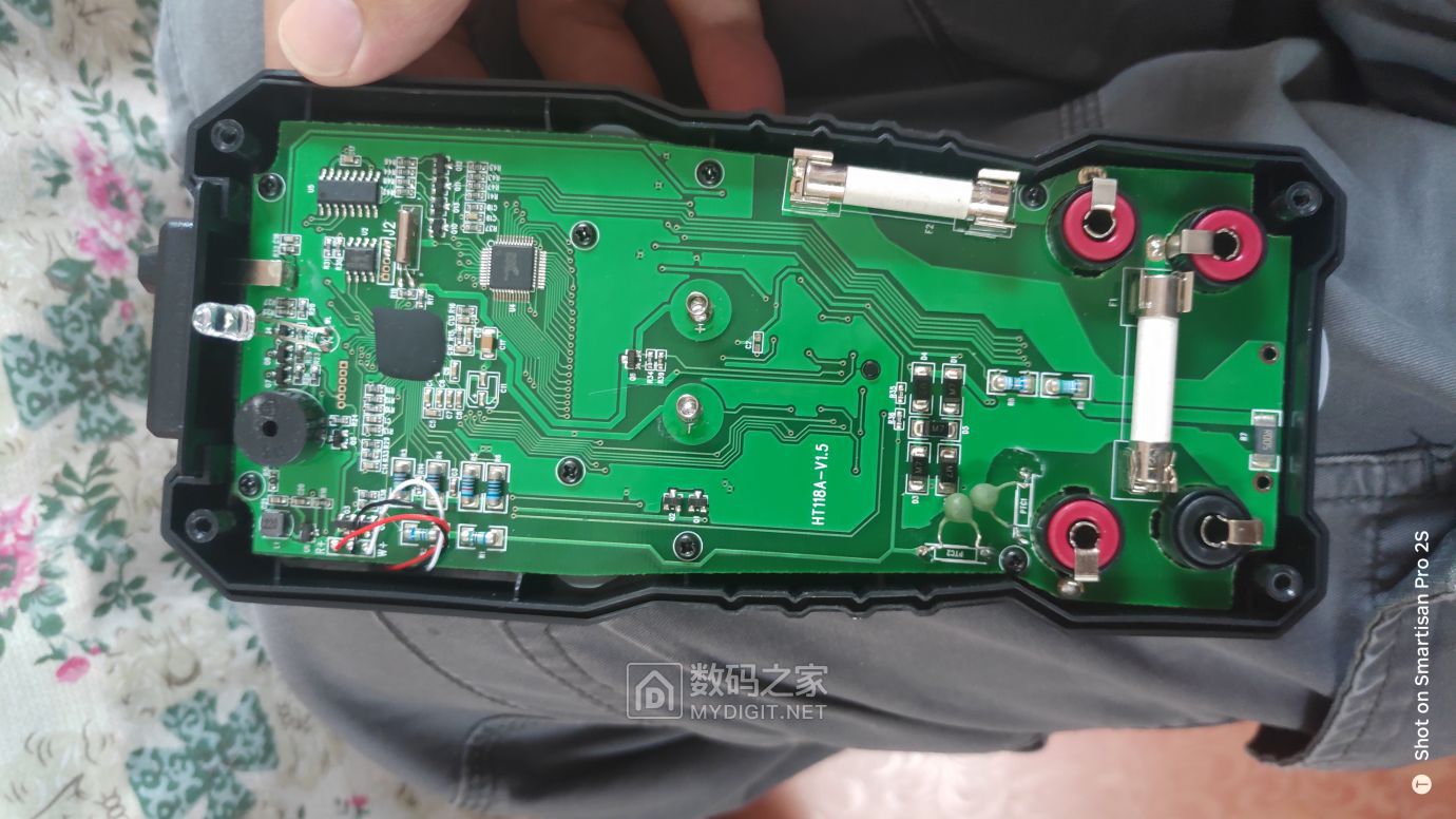 论坛首拆胜利vc890h万用表