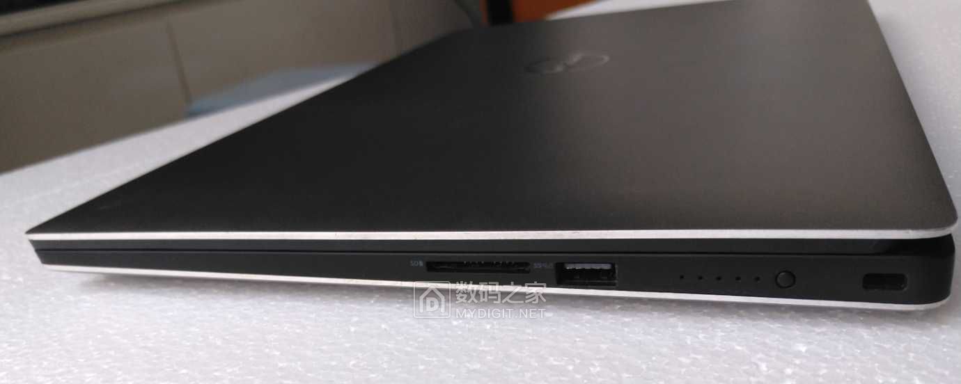 戴尔移动图形工作站m5510i716g512g4k屏幕