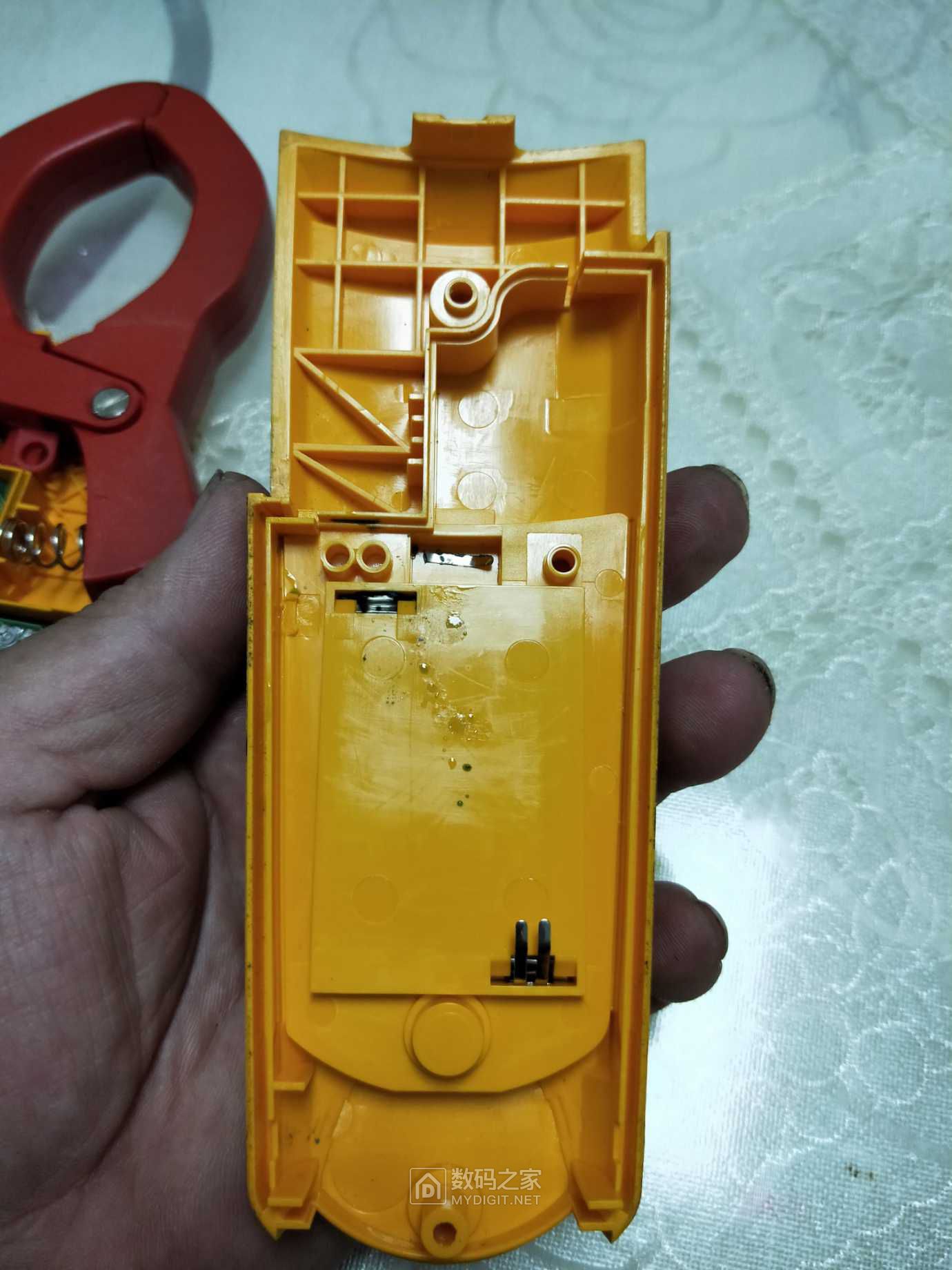 满心欢喜收了块福禄克fluke319钳形万用表打开一看脑袋嗡嗡响