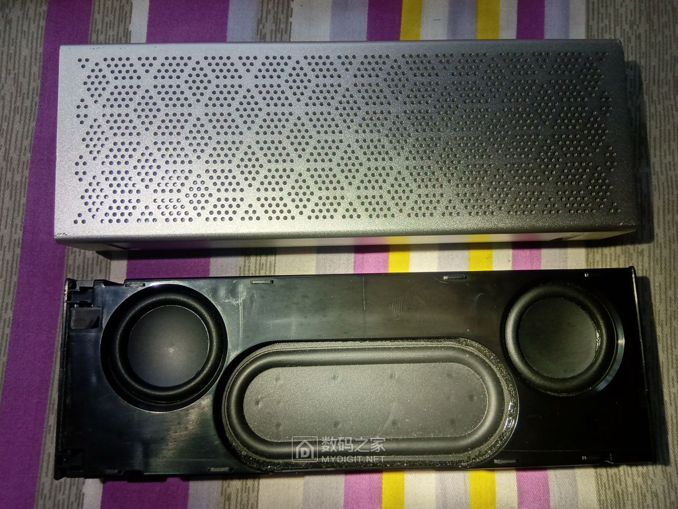 拆漫步者m201蓝牙便携音箱