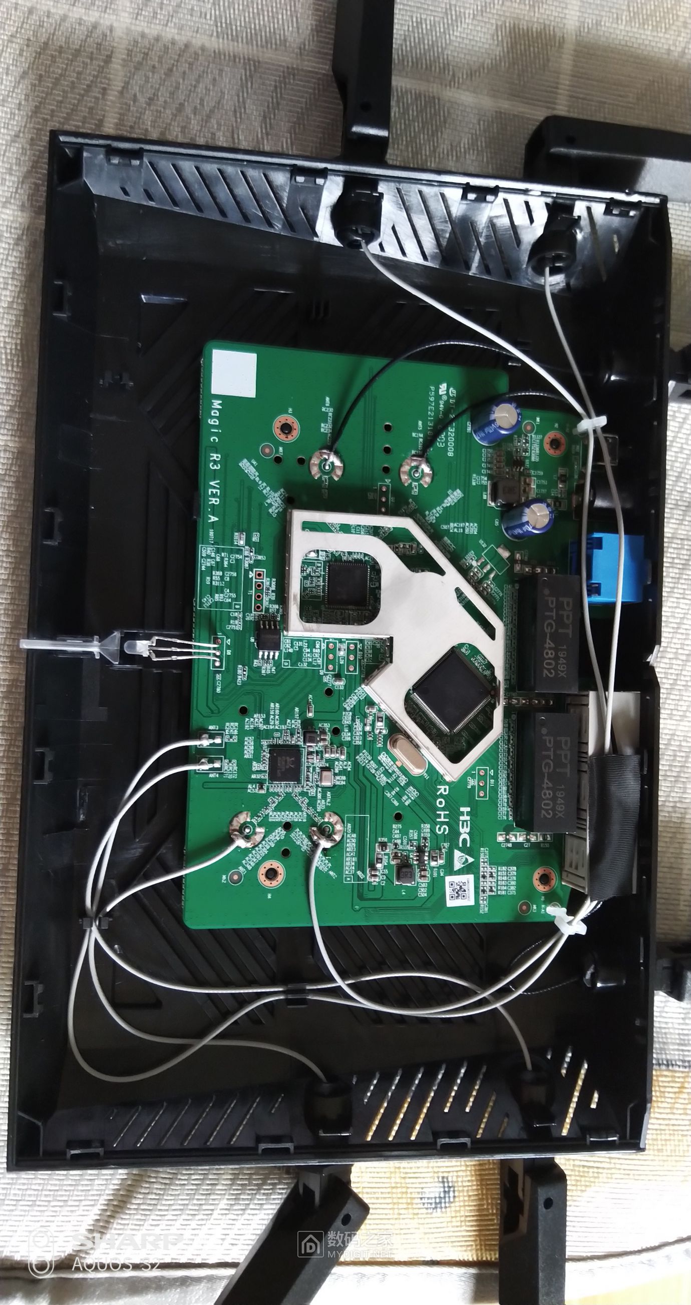 h3c magic r5 全千兆路由器全网首拆! - 拆机乐园 数码之家