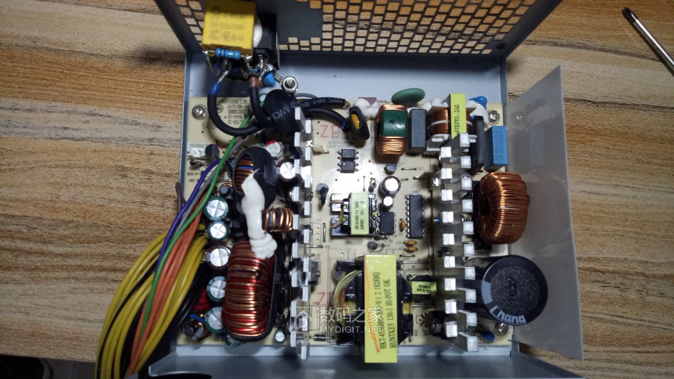 拆解一个航嘉冷静王400w电源型号hk50032pp