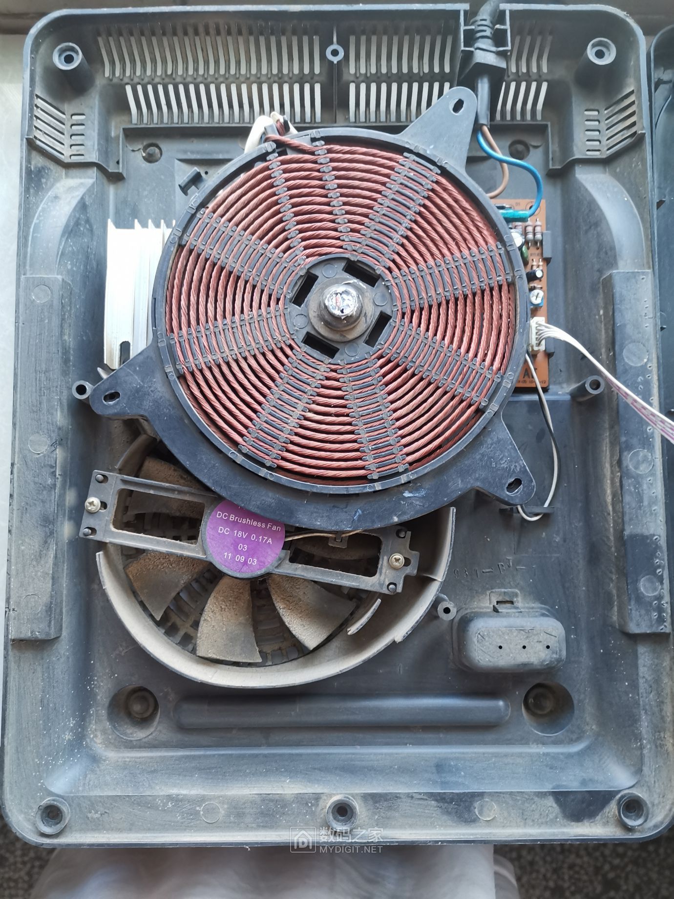 雅乐思单芯片ae1 2 g16b电磁炉拆解(rileosip cd20d)