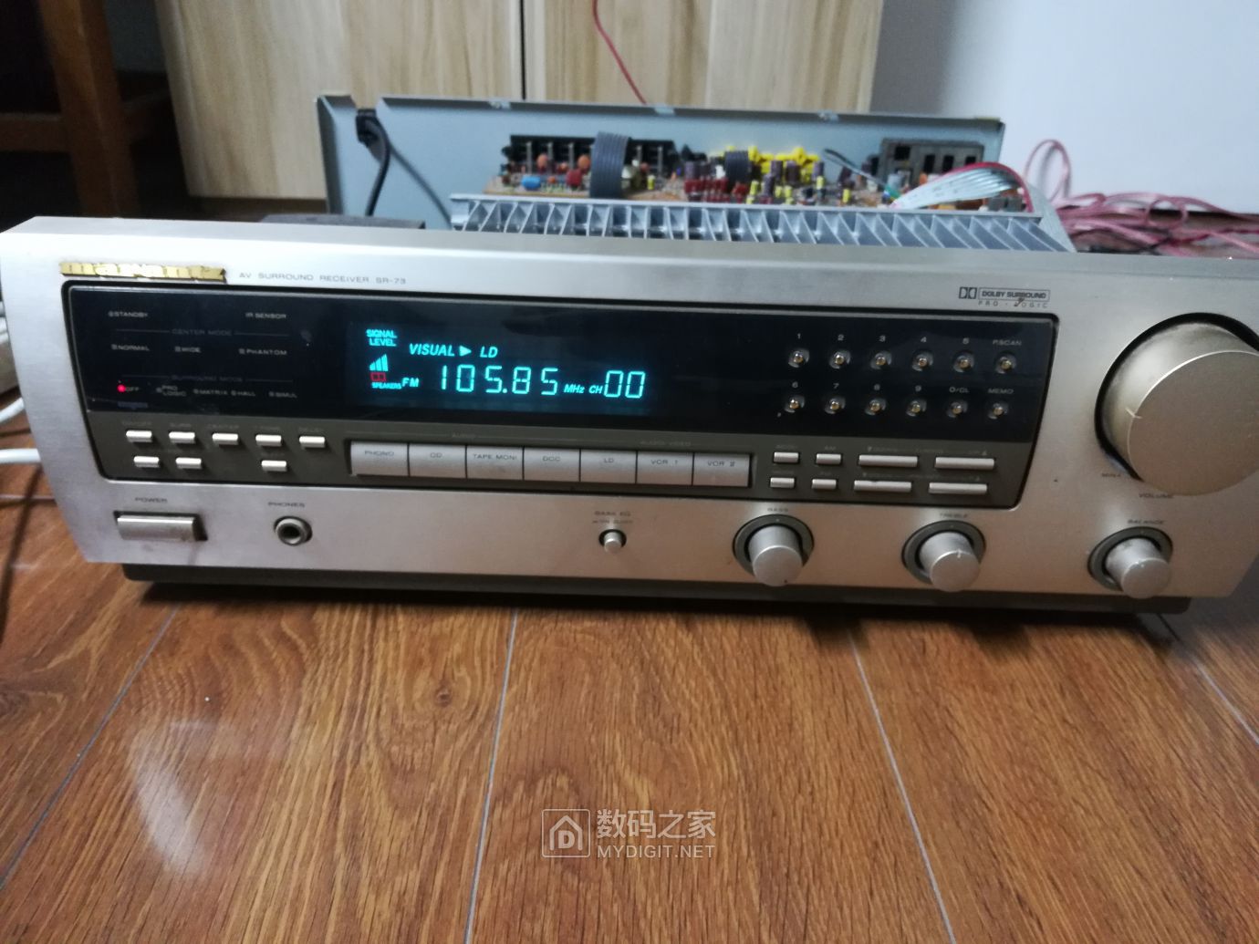 马兰士功放sr73放一会就没声维修