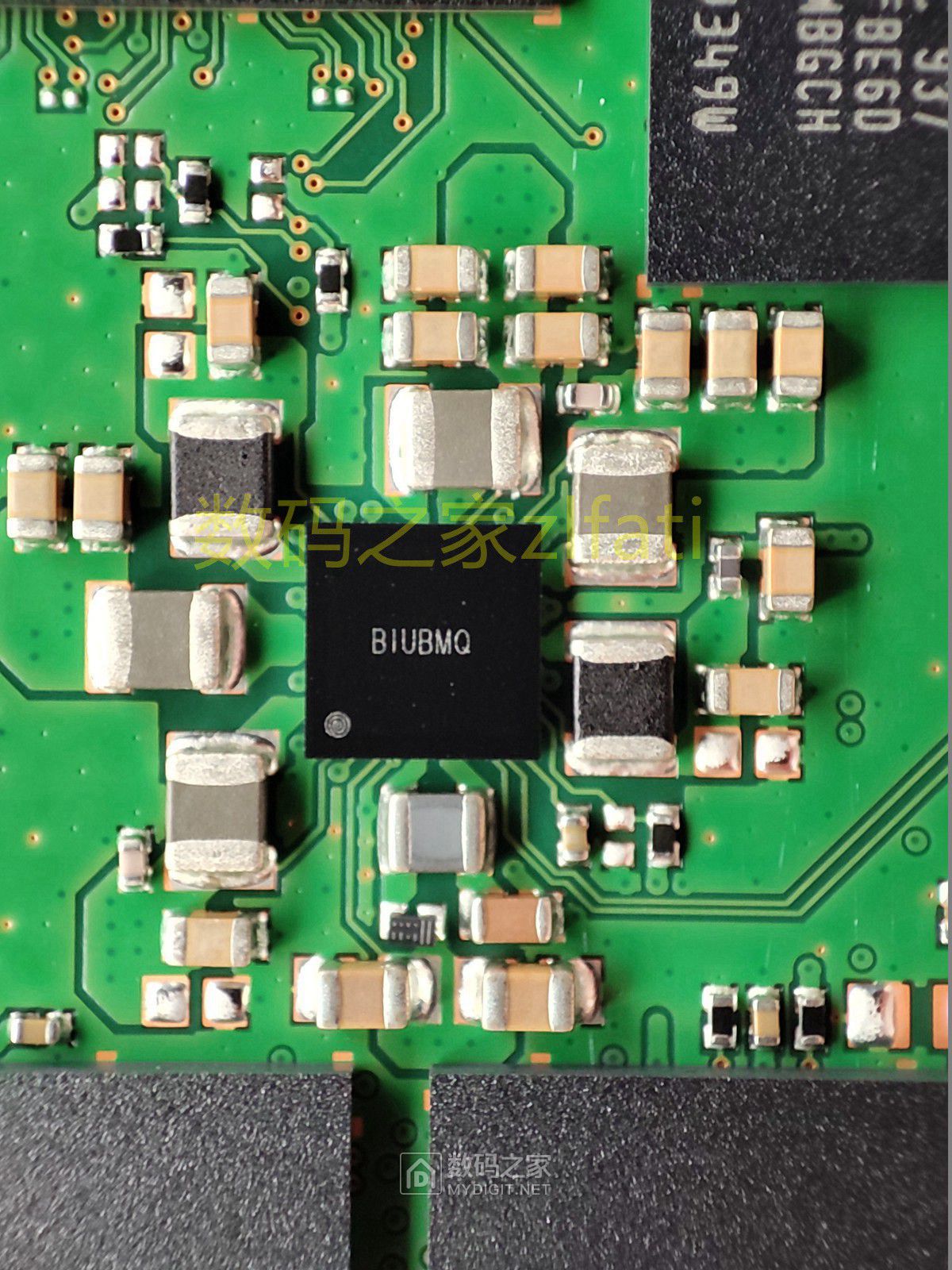 拆一个三星384tb的3dmlc企业级固态硬盘sm883