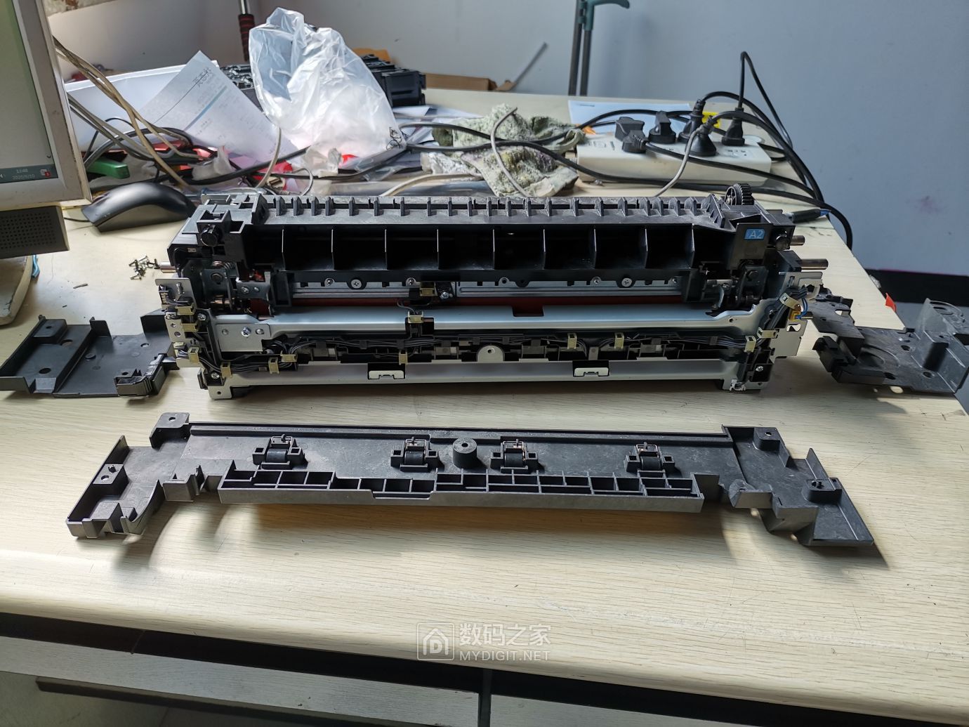 京瓷5002定影器拆解加润滑油 - 拆机乐园 数码之家