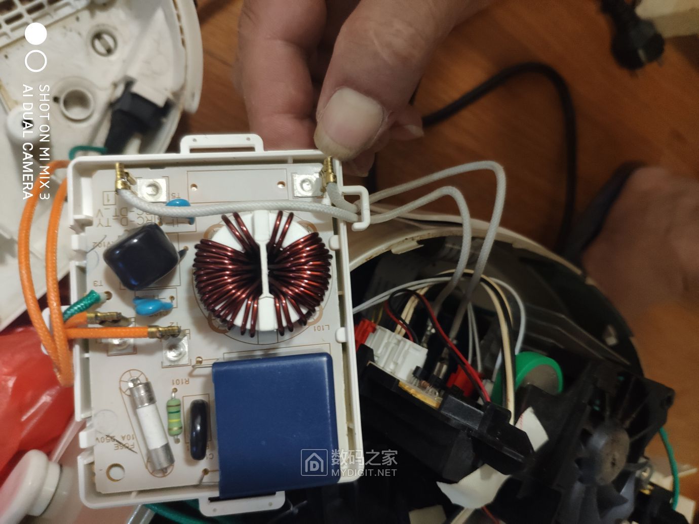 拆修东芝原装rcdt10vaih电饭煲翻车放生