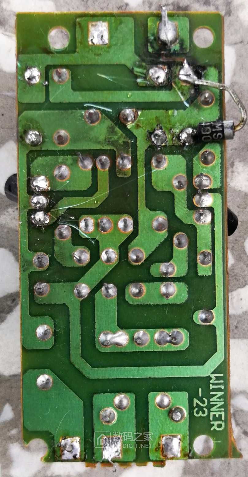 11w荧光台灯驱动电路维修 - 创意diy 数码之家