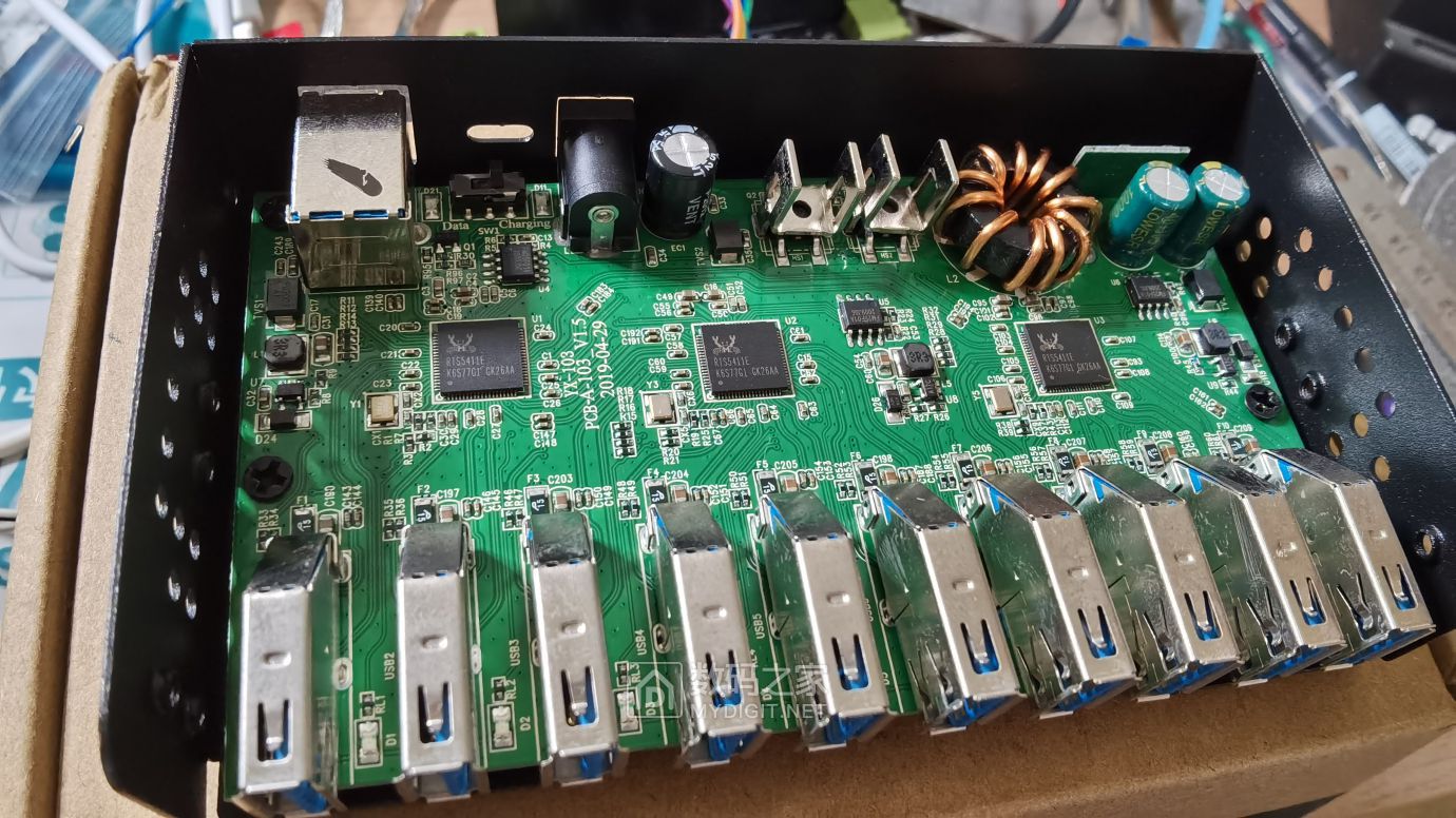 拆解西普莱A-103 10口工业级usb3.0高速扩展集线器 - 拆机乐园 数码之家