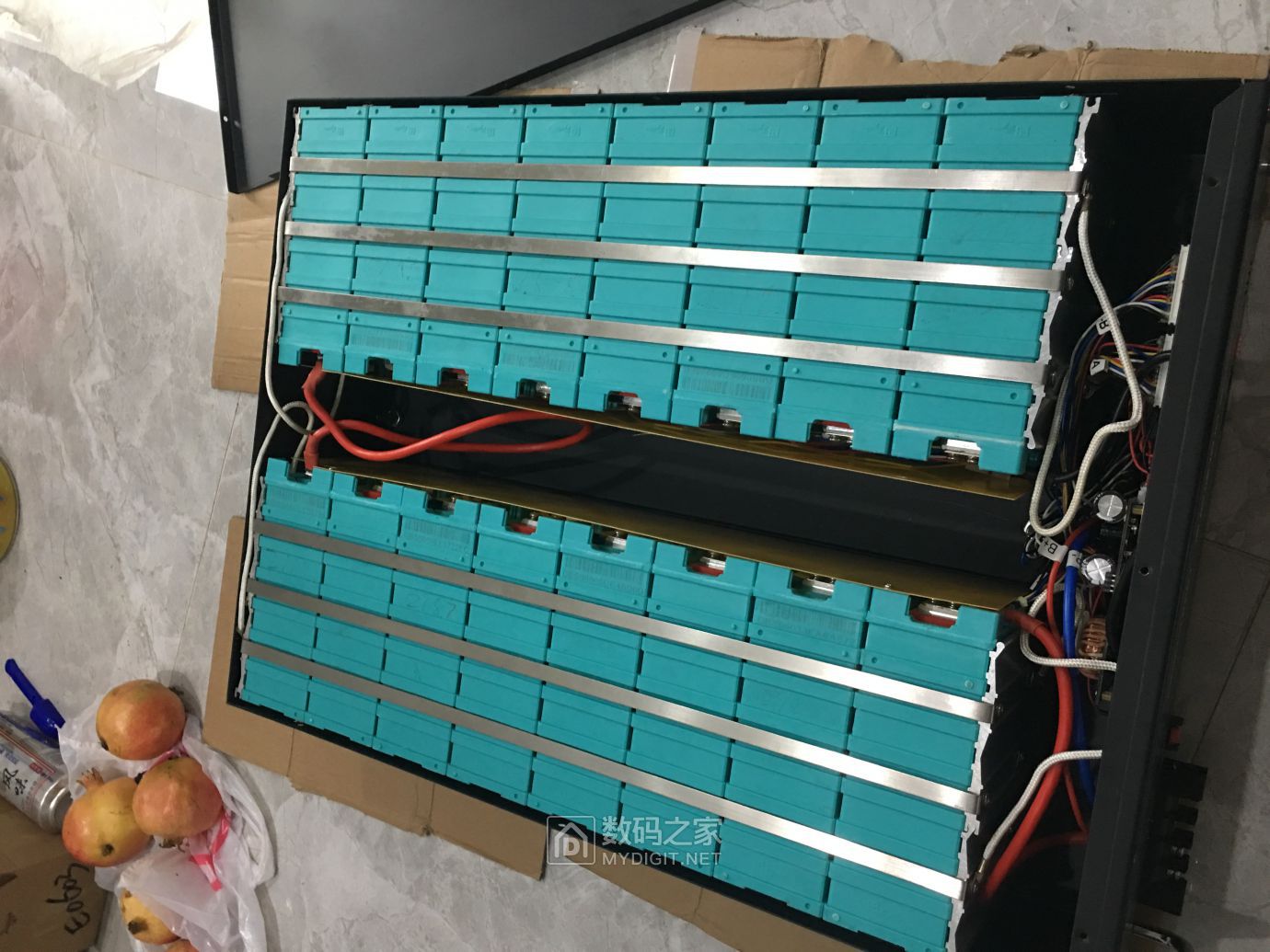 电池组内部电池结构