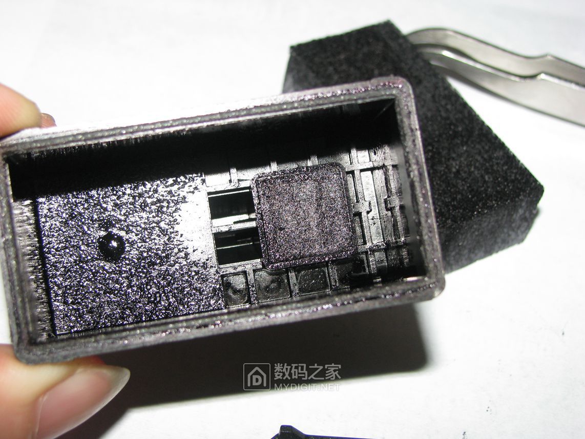 拆解一个佳能打印机815墨盒