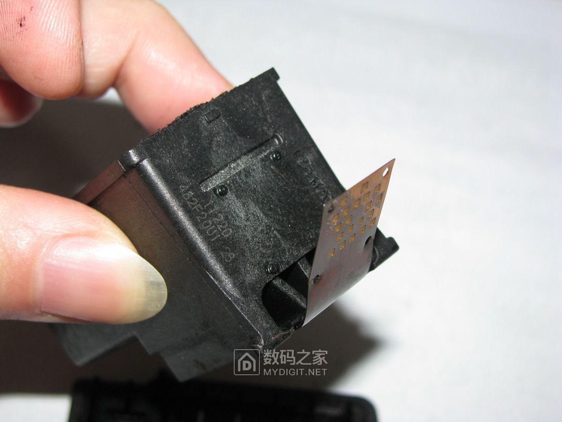 拆解一个佳能打印机815墨盒