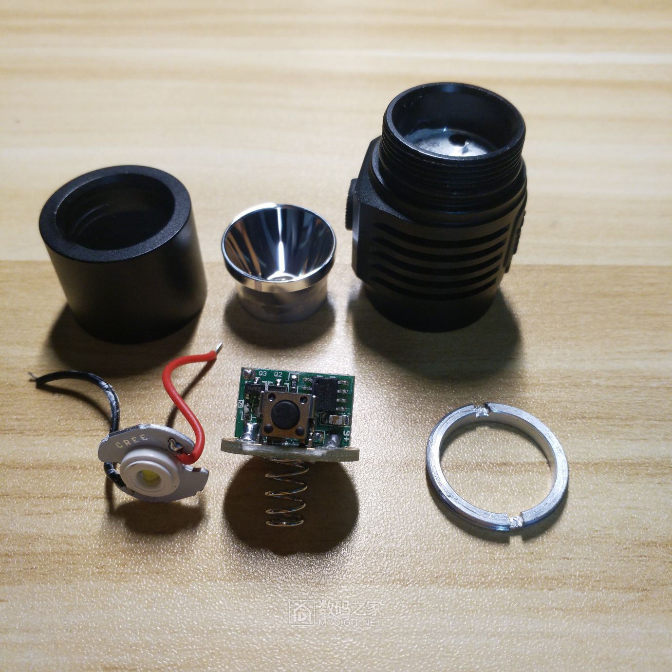 拆双开关视睿a11强光迷你小手电筒