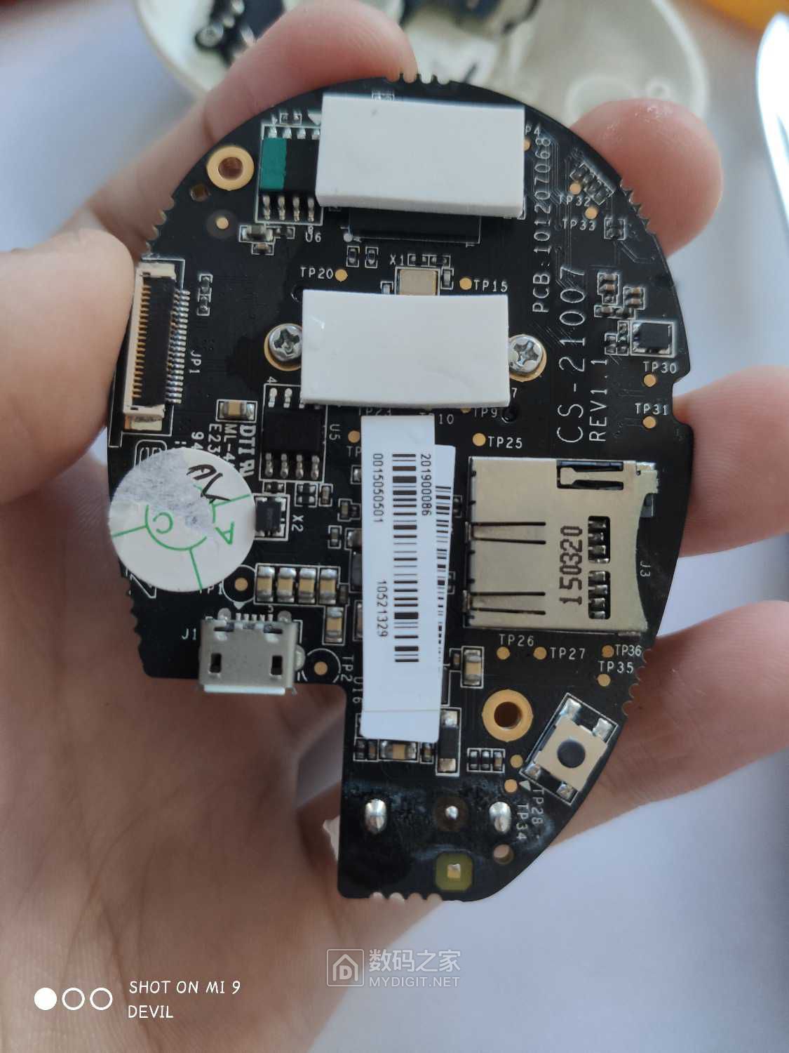 坚强的萤石云摄像头c2c,泡水后拆开晾干又复活了 - 拆机乐园 数码之家