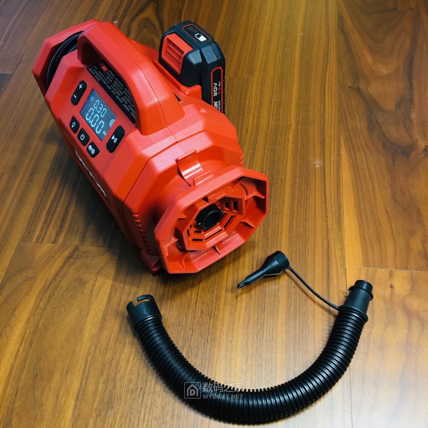 199元的大有20v充气泵到手初体验做工不错设计不完善